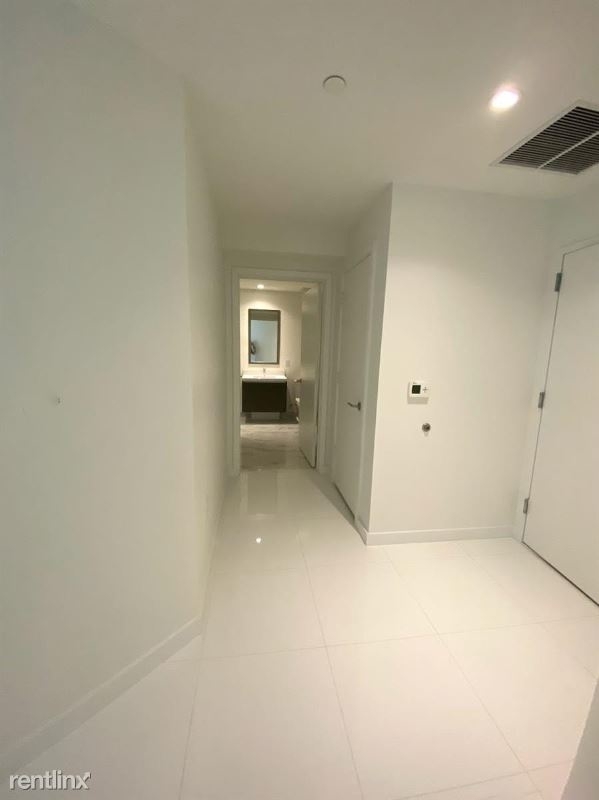 851 Ne 1st Ave 1503 - Photo 5