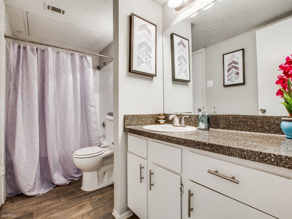 1505 Homedale Dr - Photo 3