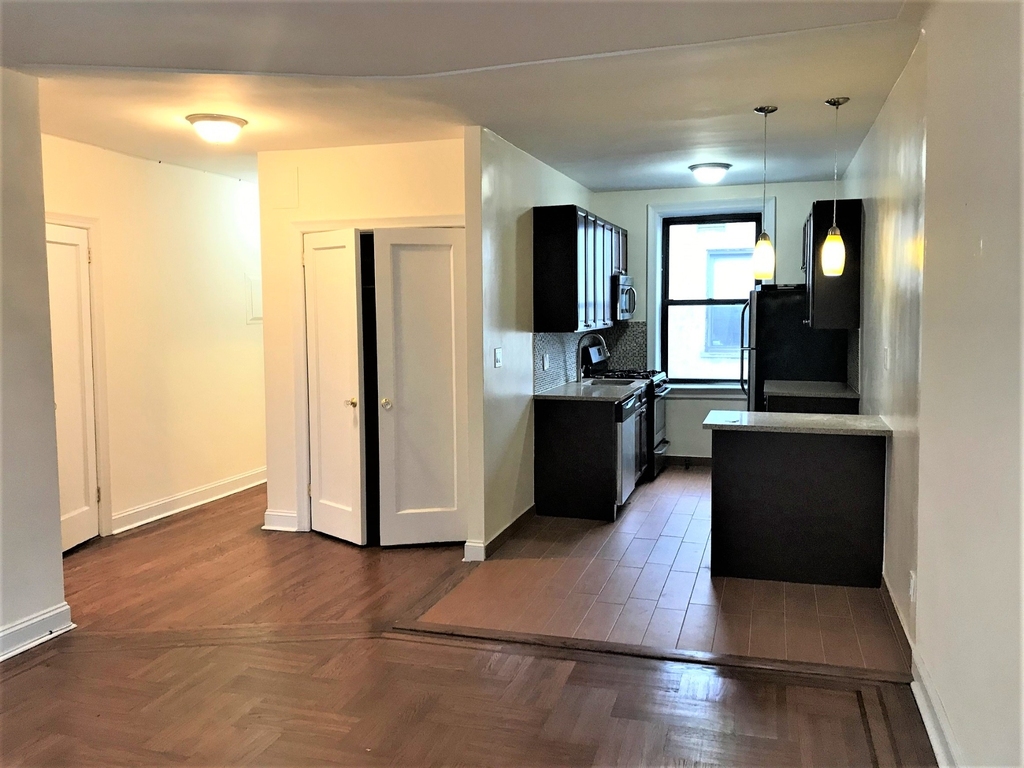 33 Street / 28 Avenue - Photo 3