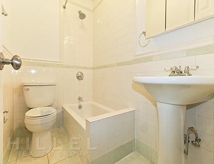 118-80 Metropolitan Avenue - Photo 6