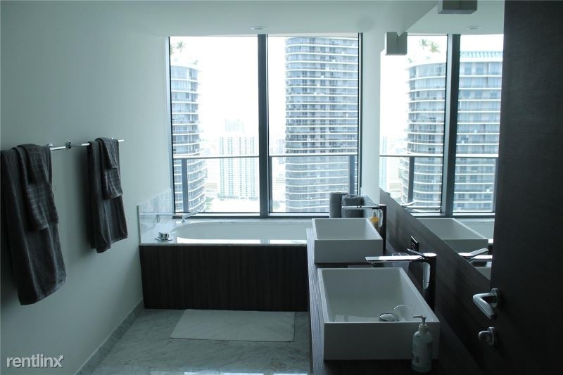 1010 Brickell Plaza 4712 - Photo 14