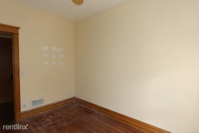 835 N. Rockwell, Unit 1 - Photo 16