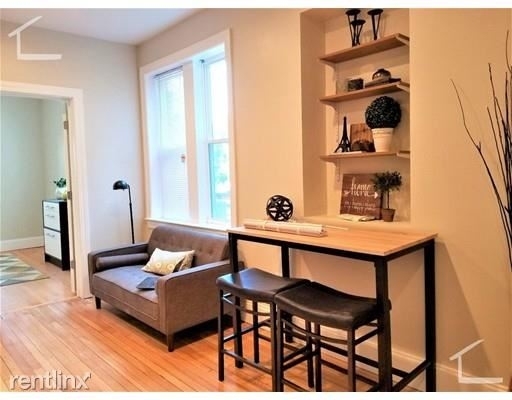 8 Gardner St Apt 12d - Photo 0