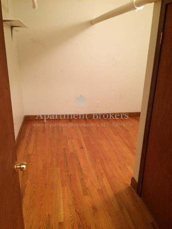 112 Saint Stephen St. - Photo 11