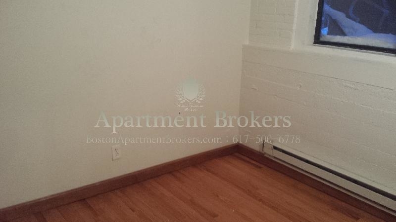 112 Saint Stephen St. - Photo 18