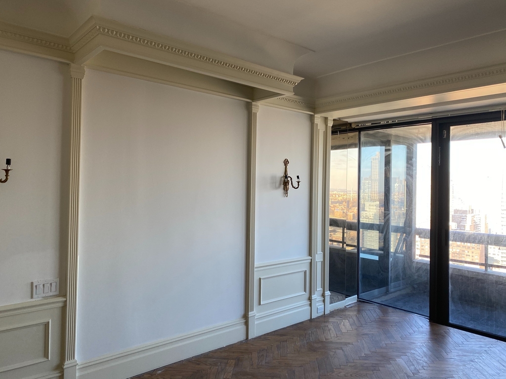 530 East 76th Street - Photo 4