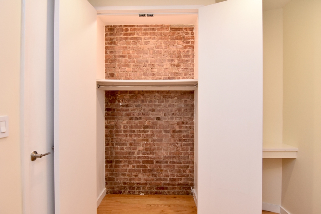 570 West 182nd Street - Photo 4