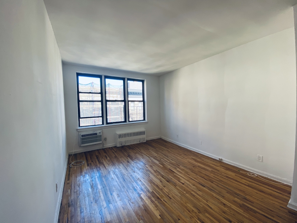 304 East 90 Street - Photo 1