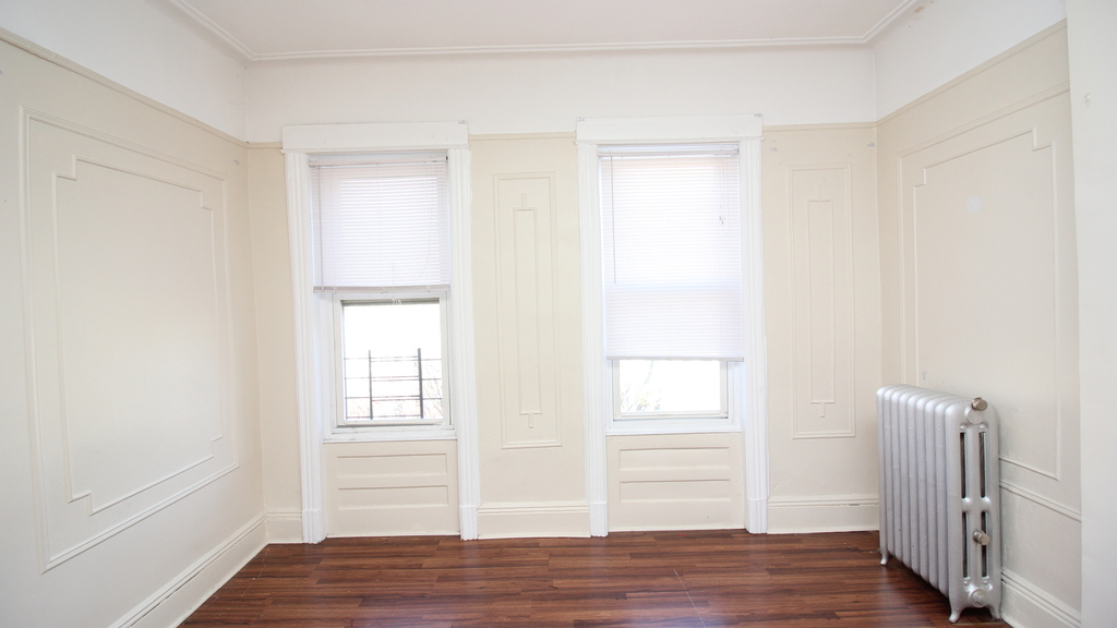 1332 Sterling Place - Photo 5
