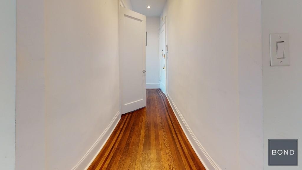 166 West 72nd Street - Photo 6