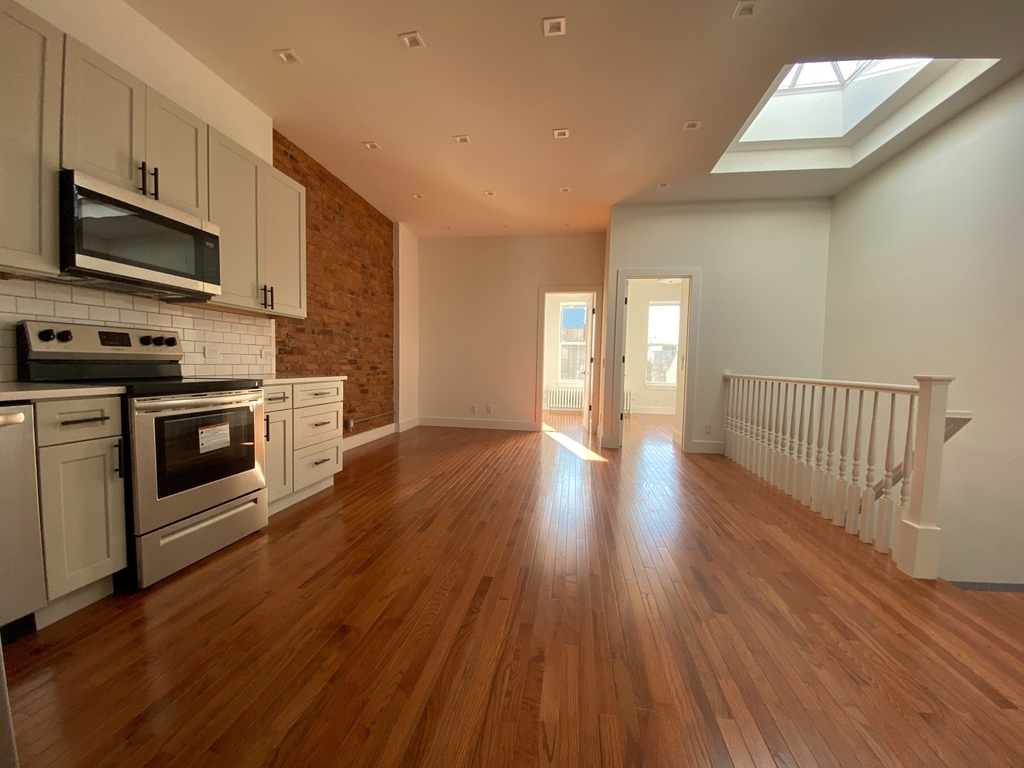 Wyckoff Ave and Jefferson Ave - Photo 9