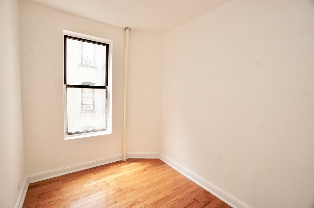 2224 Amsterdam Avenue - Photo 4