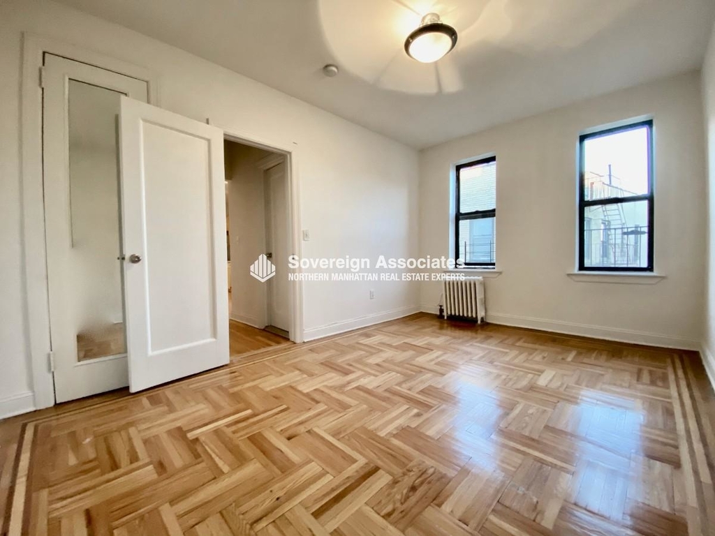 660 Fort Washington Avenue - Photo 2