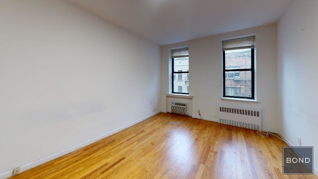 230 East 81 Street - Photo 1