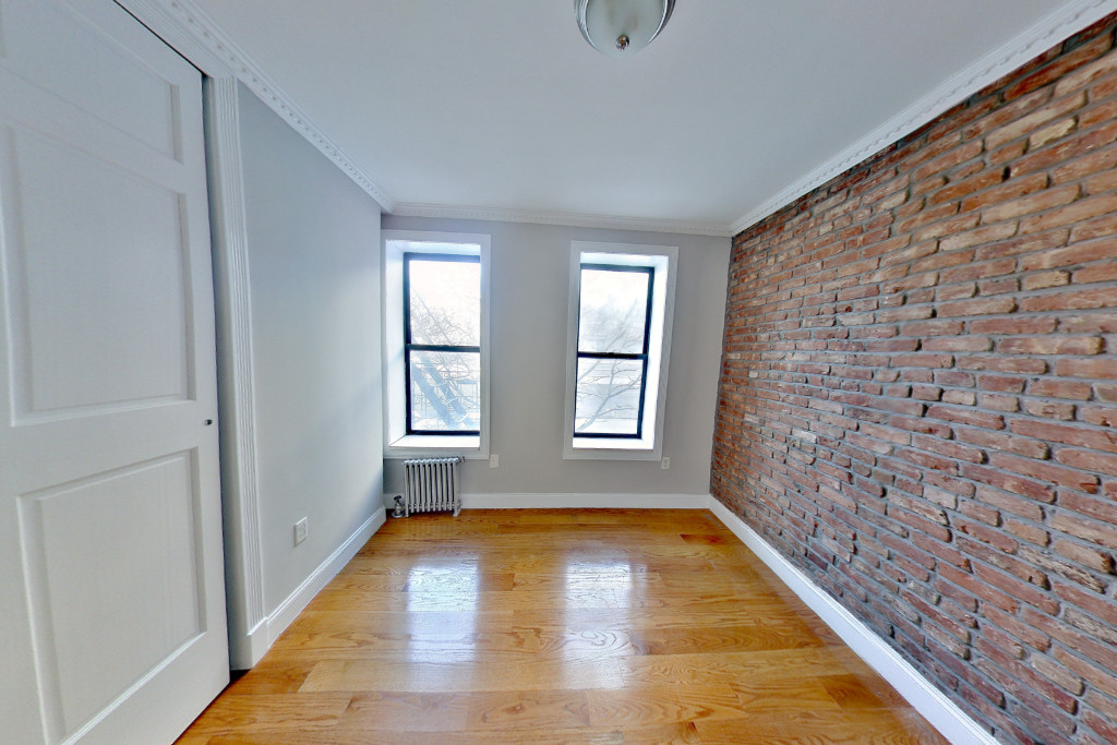 326 East 100th Street ZIP 10029 - Photo 4