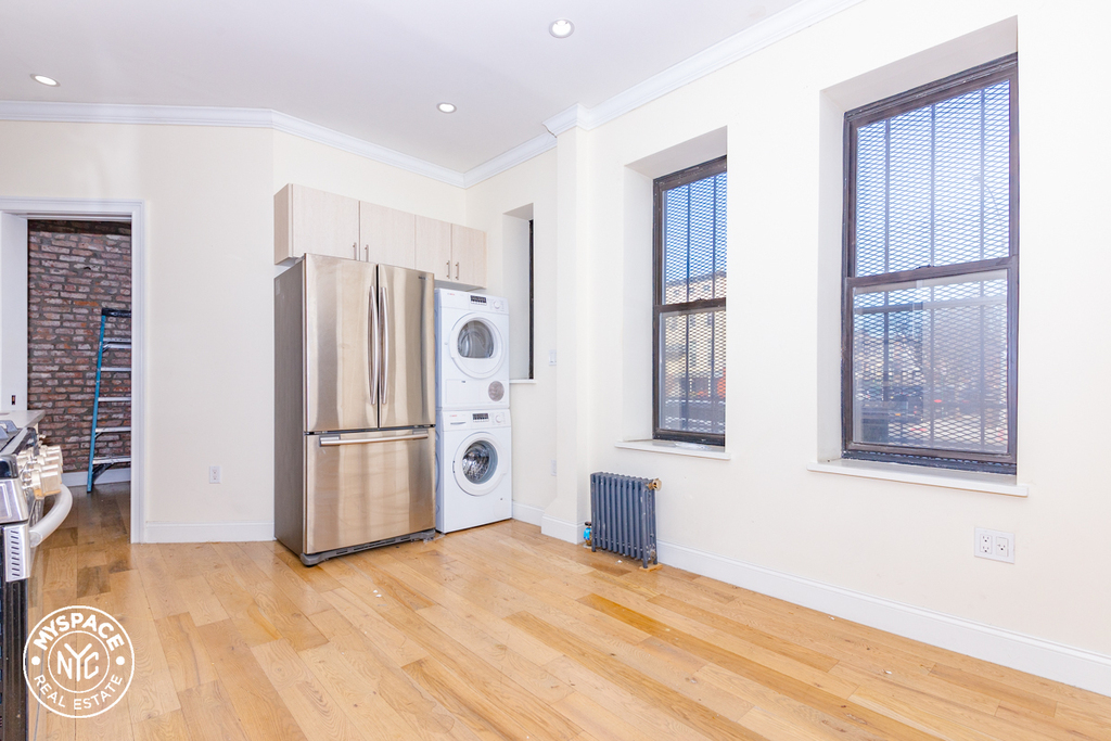 920 Bushwick Avenue - Photo 2