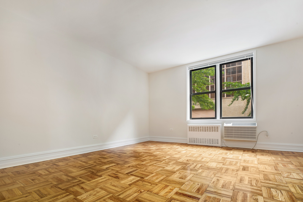 208 West 23rd Street - Photo 0