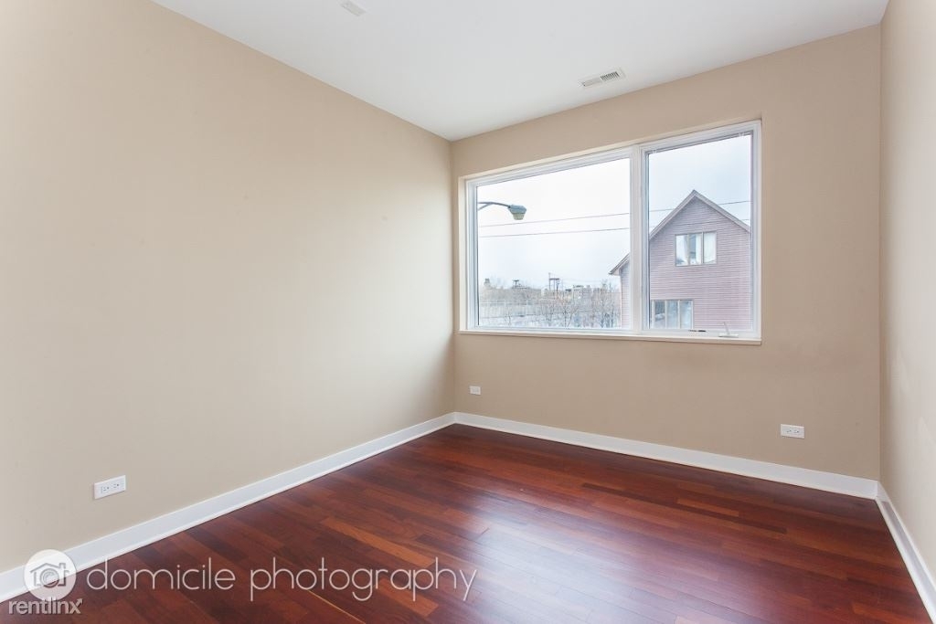 1162 W Hubbard St Apt 201 - Photo 7