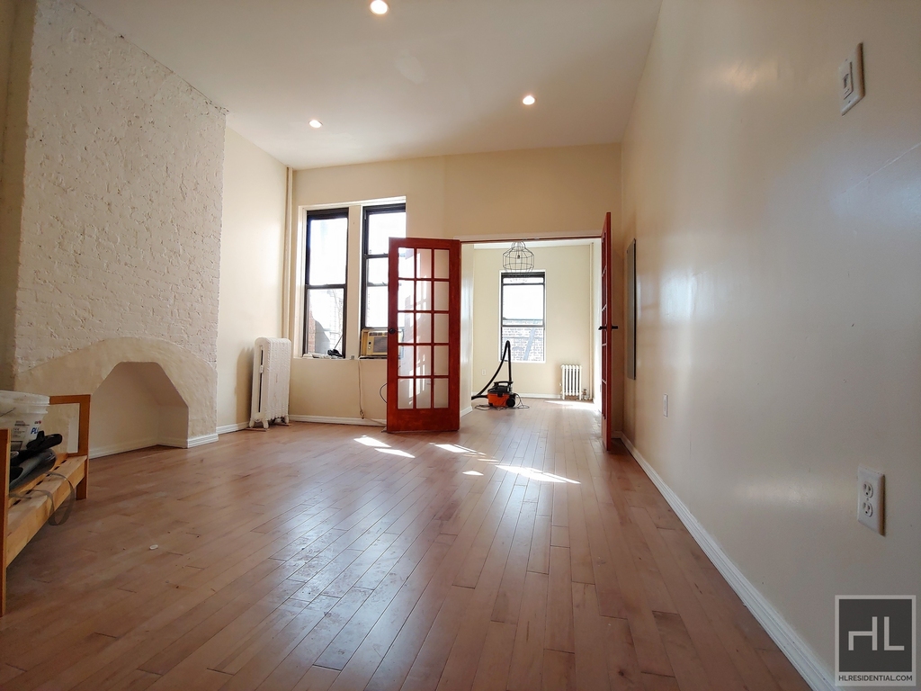 532 Flatbush Avenue - Photo 0