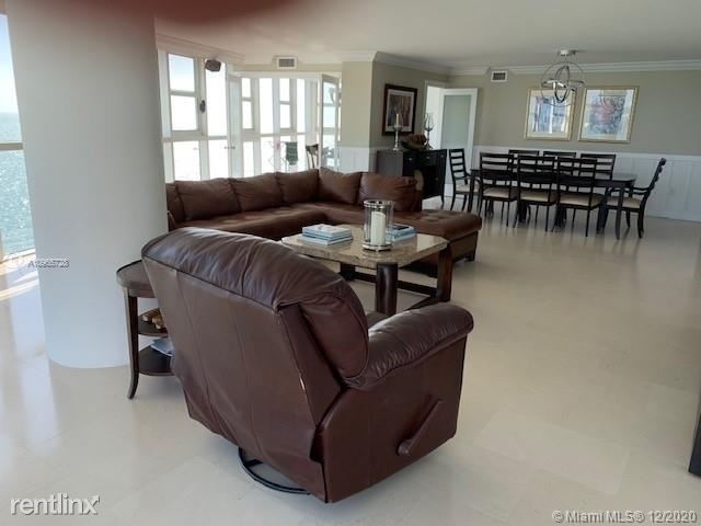 600 Grapetree Dr - Photo 10