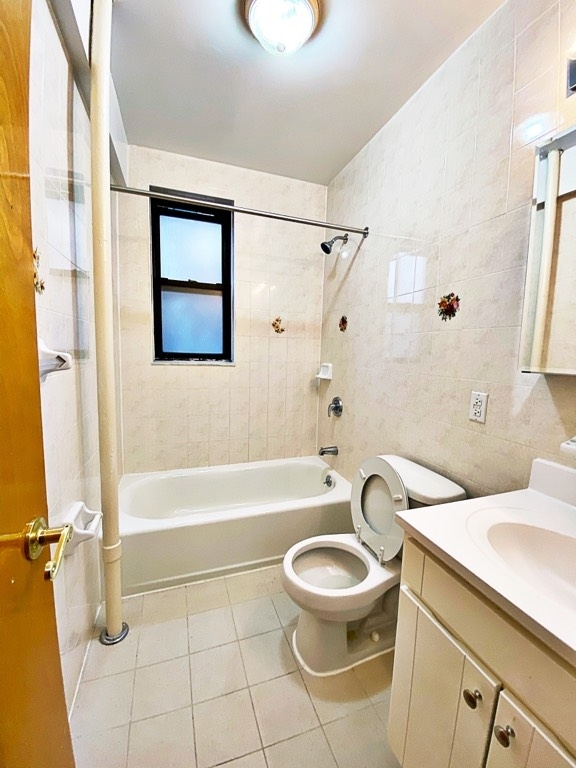 2214 64th Street - Photo 2