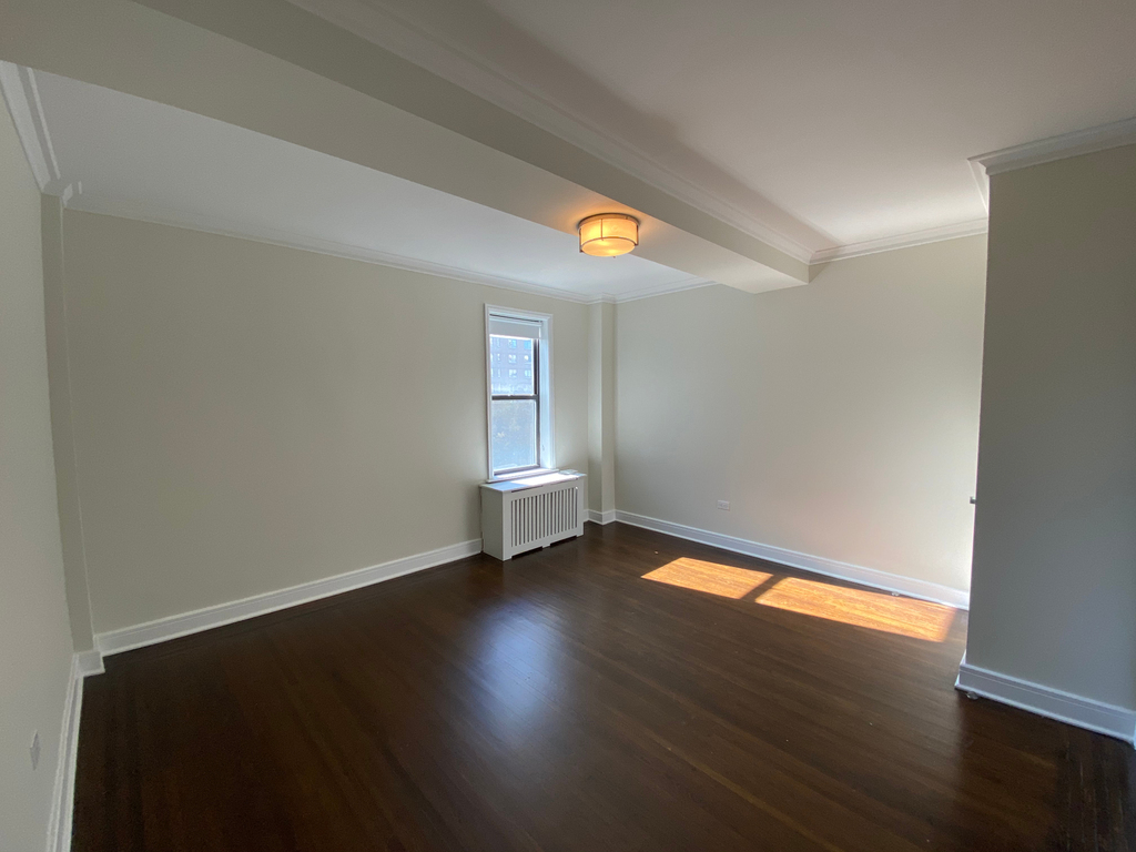 210 West 70 Street - Photo 6