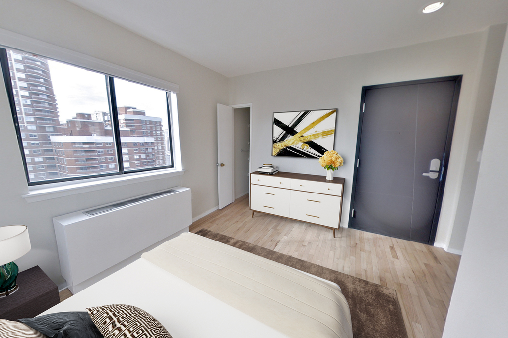 312 East 30th Street - Photo 6