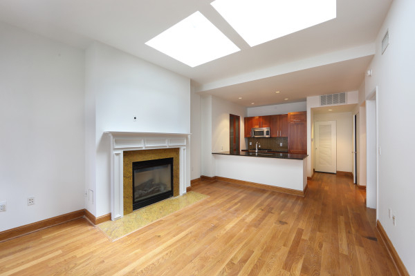 34 East 22nd Street - Photo 2