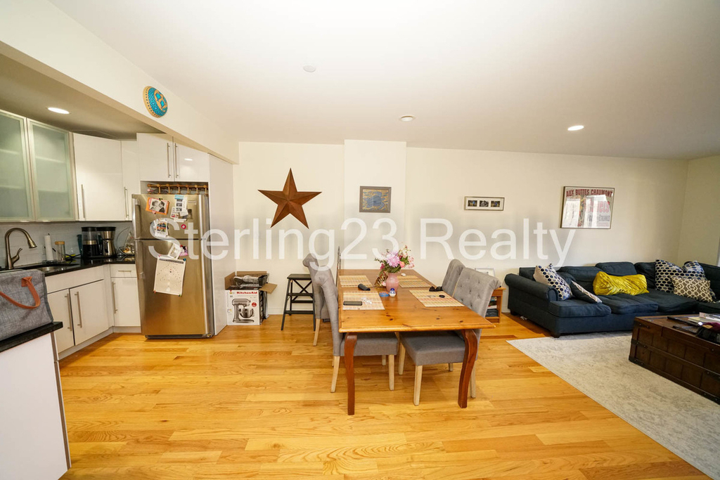 23-15 Astoria Boulevard - Photo 11