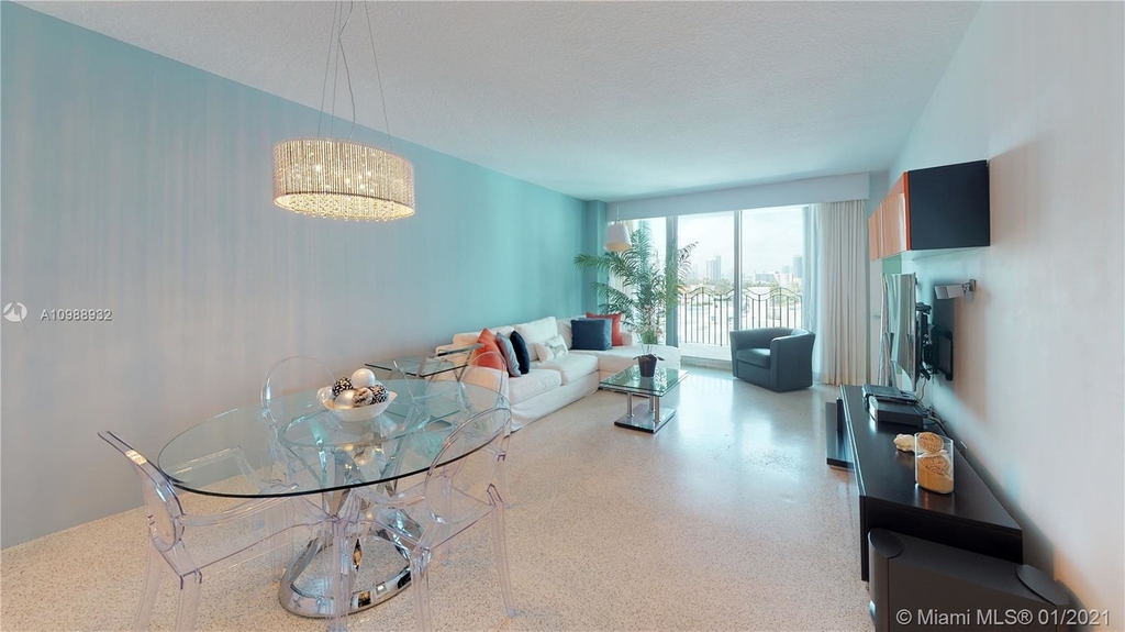 1500 Ocean Dr - Photo 15