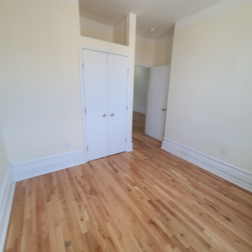 1702 Woodbine Street - Photo 5