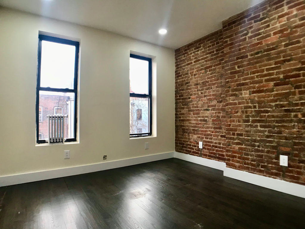 118 West 137th Street - Photo 5