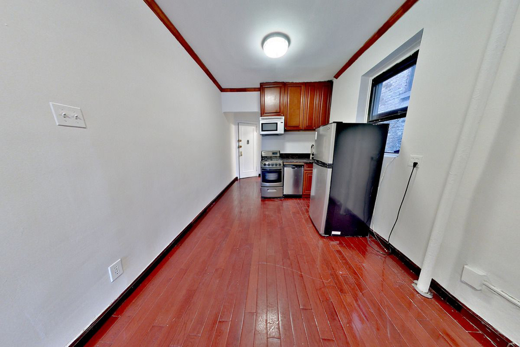 126 Mac Dougal Street - Photo 4