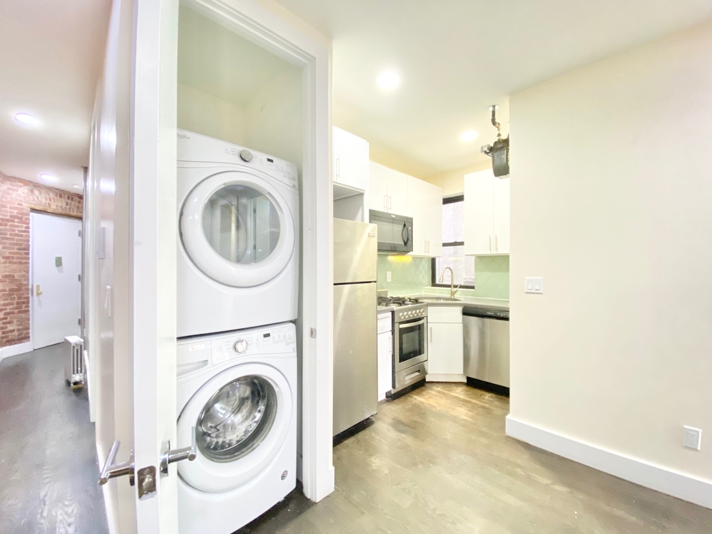 118 West 137th Street - Photo 4