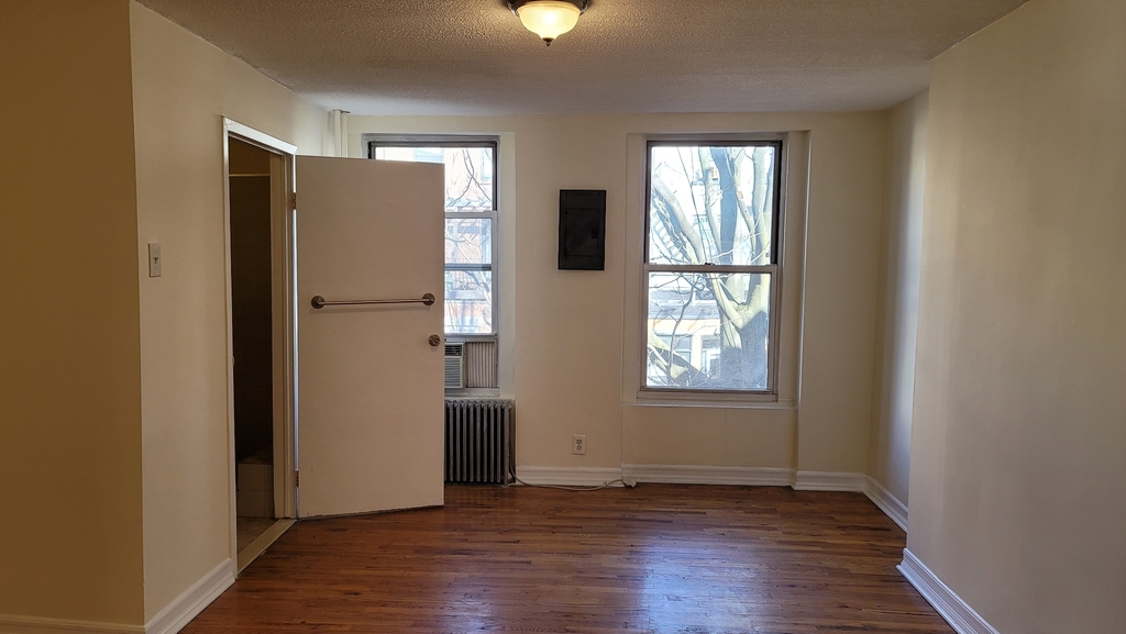 145 Atlantic Avenue - Photo 5