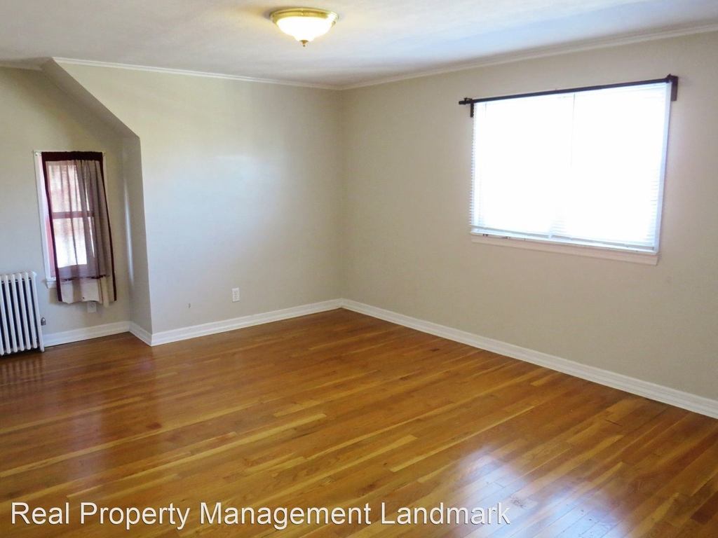 227 Kensington Road South - Photo 5