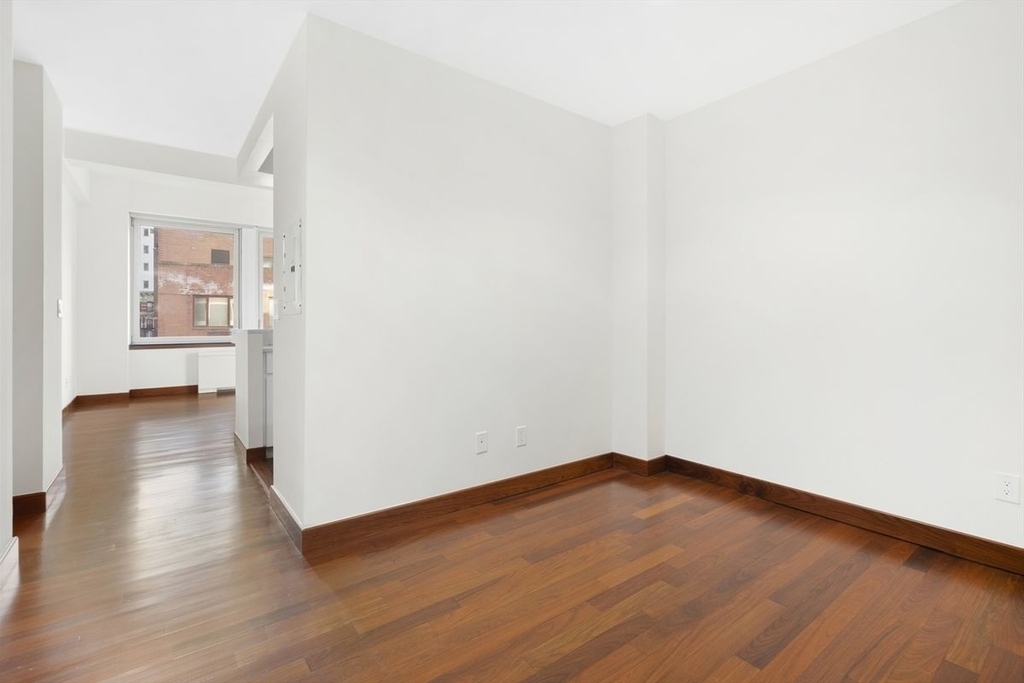 305 East 63rd Street - Photo 2