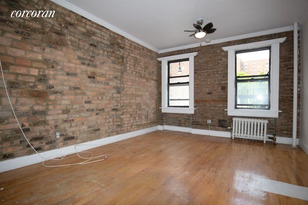 424 East 14th Street - Photo 0