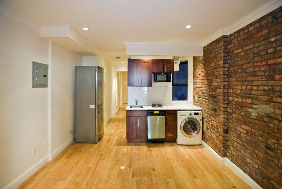 East 9th St - Tompkins Sq Park - No Fee - Photo 4