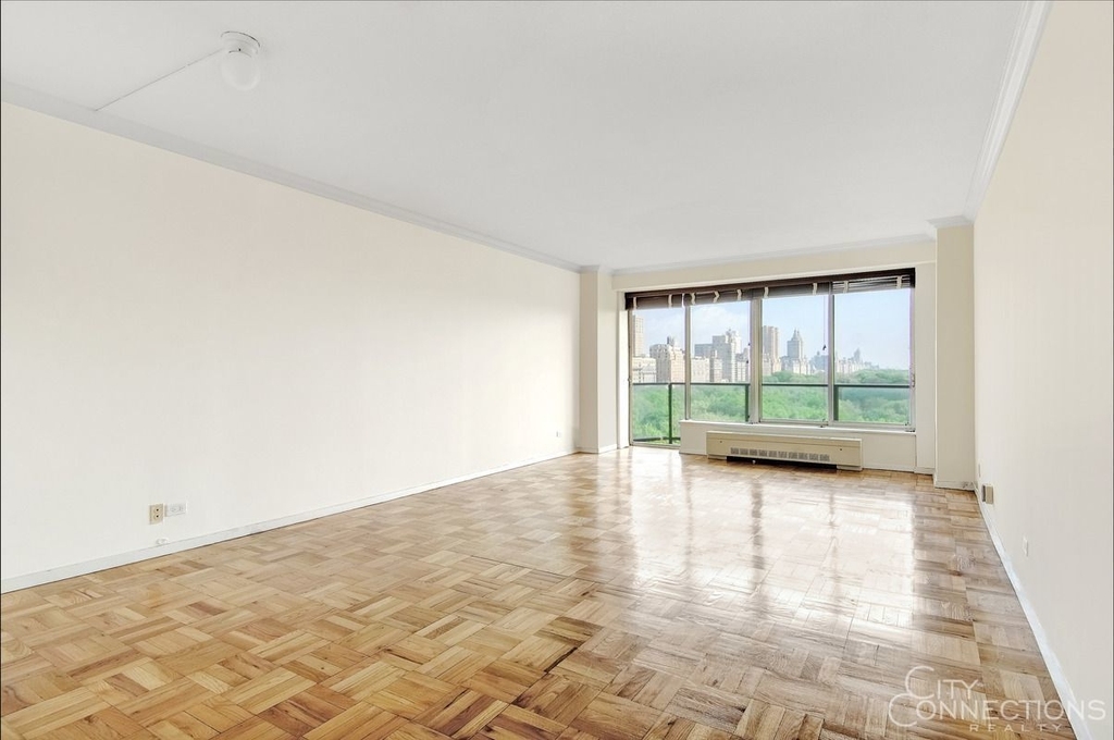 210 Central Park South - Photo 2