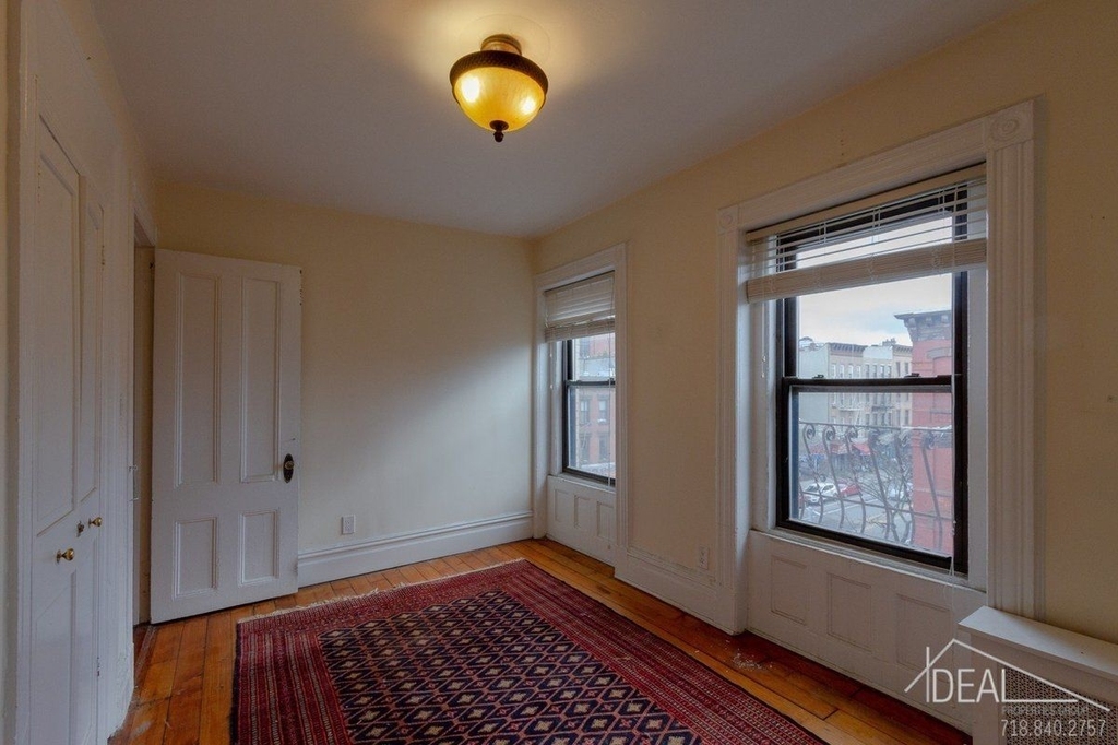 369 14th Street #4 - Photo 4