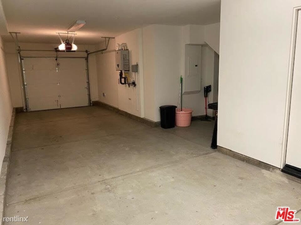 6914 Lexington Ave - Photo 8