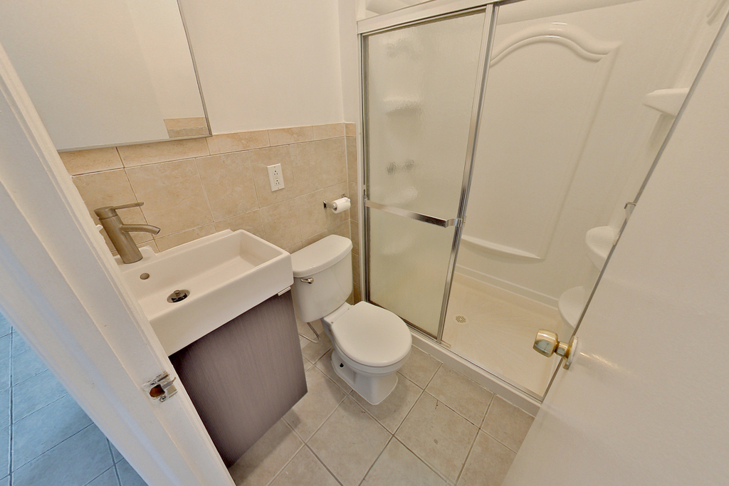 120 West 3rd Street - Photo 4