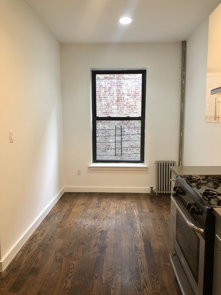 410 Eastern Parkway - Photo 3