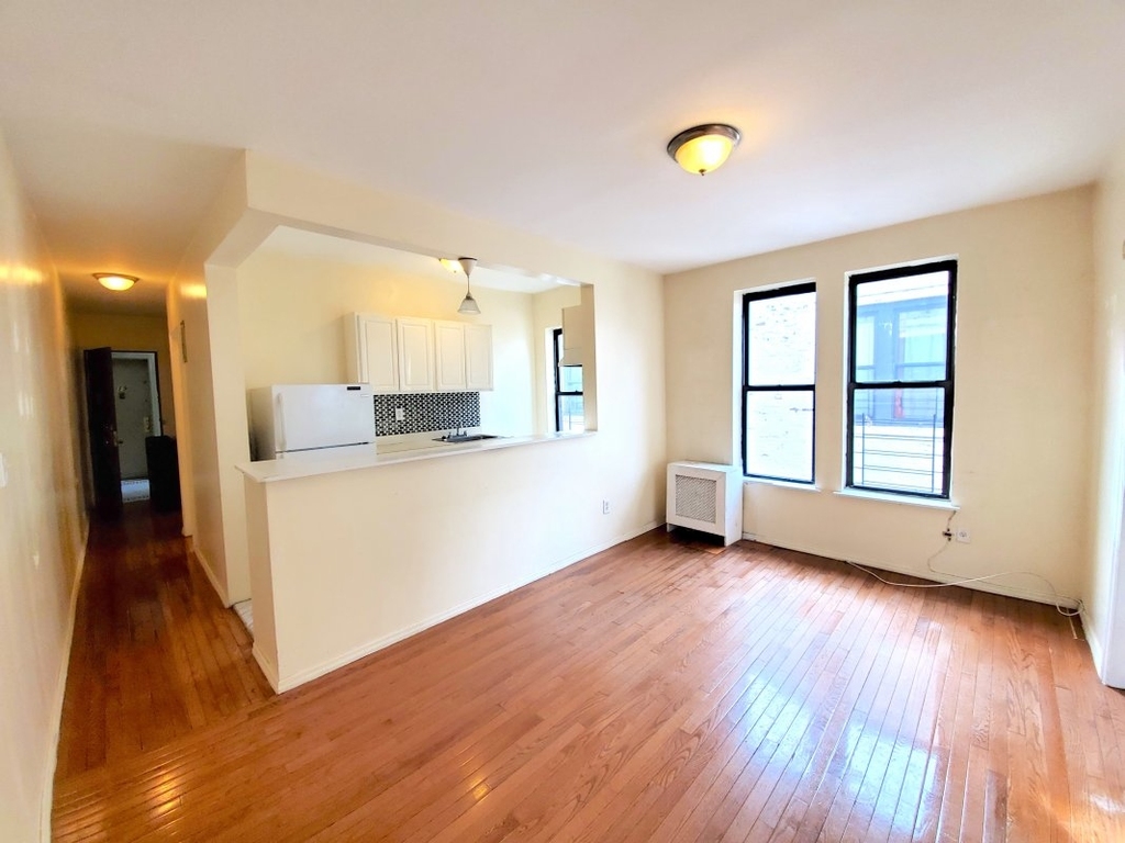 200 W 145th St - Photo 5