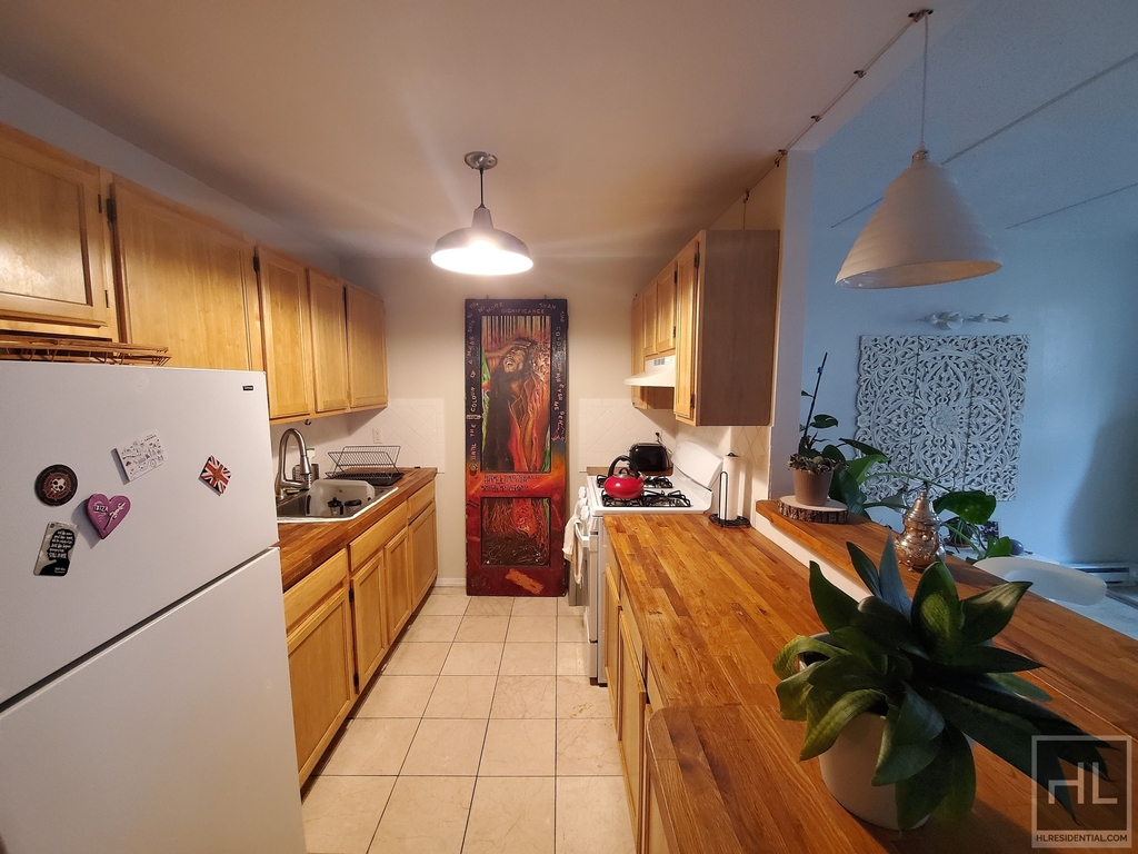 55 East 117 Street - Photo 4