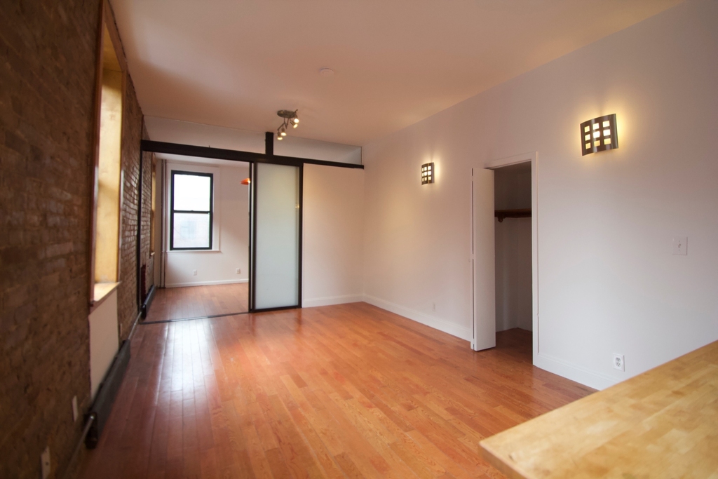 401 East 115th Street - Photo 1