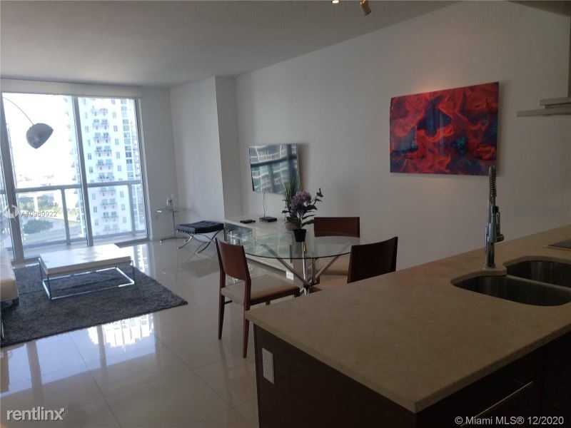 465 Brickell Ave - Photo 9