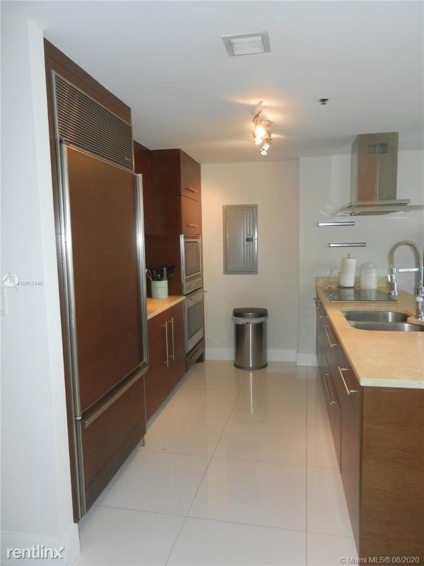 465 Brickell Ave - Photo 6