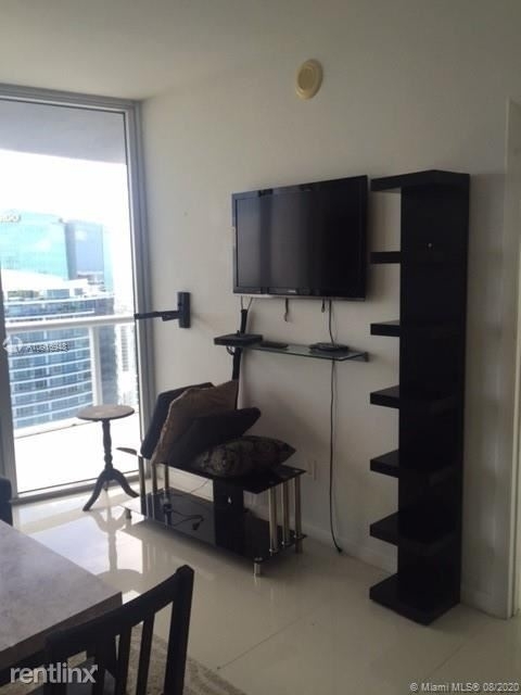 465 Brickell Ave - Photo 5